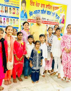 Book Launch Navian Kalman Navi Udaan Jul-25 having articles written by 4 students